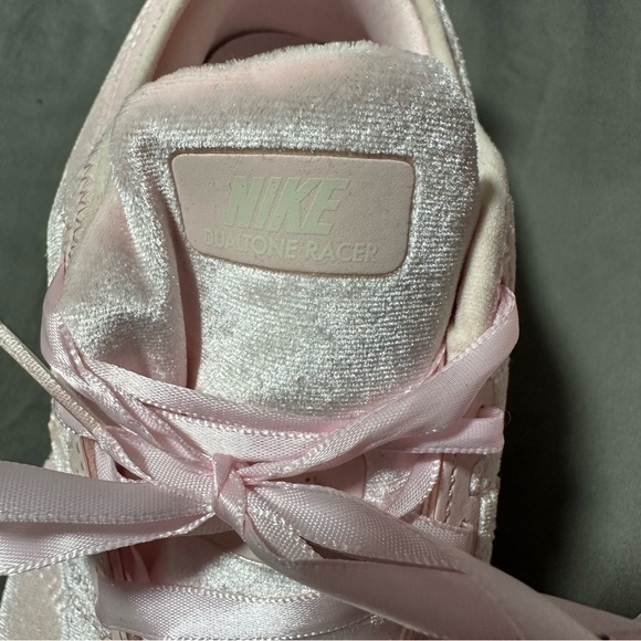 Nike Dual Tone Racer | Arctic Pink - Picture 13 of 13